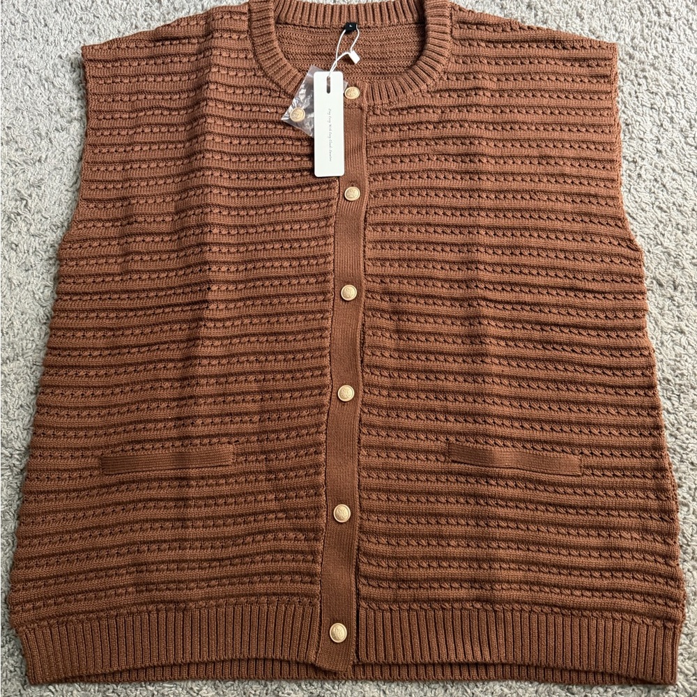 Chic Brown Buttoned Sweater NWT - image 4